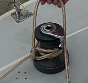 Towboat Hitch / Capstan Hitch – Step 4 -  / Lighterman's Hitch / Backhanded Mooring Hitch