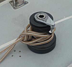 Towboat Hitch / Capstan Hitch – Step 6 -  / Lighterman's Hitch / Backhanded Mooring Hitch